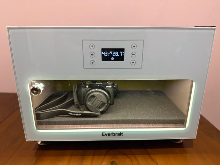 Dry Cabinet Digital 28 Liter